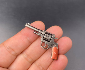 A2-4 1/6 Sodier Accesories Modern Metal Trendy Mini Revolver for 12'' Action Fig