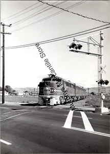 Santa Fe Lokomotive Nr. 57 Kreuzung Straße Zug Foto 8 x 11 Zoll - Bild 1 von 2