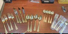 24 Pieces Hampton Silversmiths Stainless Gold Tone Flatware