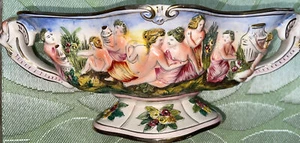 Vintage Antique Italian Capodimonte Porcelain Angels Vase - Picture 1 of 11