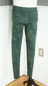 NEW Matty M Women's Activewear Camouflage Leggings Medium NWT - Picture 1 of 4