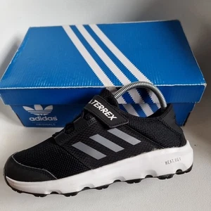 Adidas Terre Jungen Turnschuhe Größe 5 Junior ältere Jungen Turnschuhe Gazelle Samba Zx  - Bild 1 von 5