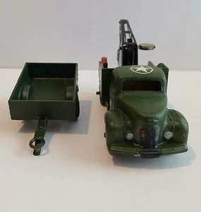Dinky Toy military Commer Wrecker Code 3 and 341 Trailer - Picture 1 of 10