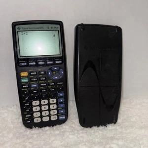 Texas Instruments TI-83 Plus graphischer Taschenrechner mit Deckel getestet und funktioniert super - Bild 1 von 7