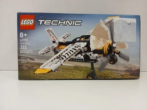 Lego Technic Busch Flugzeug 42198 - Bild 1 von 4