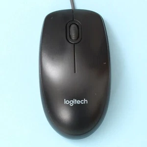 Logitech M90 Optical USB 2-Button Computer Mouse w/ Scroll Wheel [M-U0026] - Picture 1 of 3