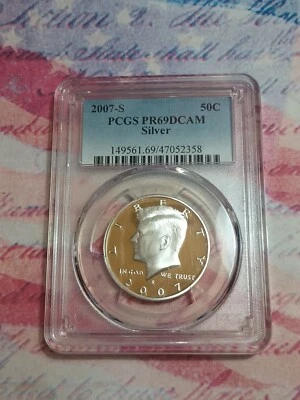 🇺🇲2007-S KENNEDY HALF DOLLAR 50c 90% SILVER GRADED BY PCGS PR69DCAM MS 69 - Image 1 of 4