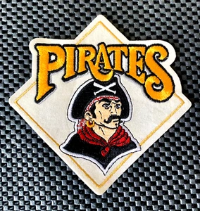 PITTSBURGH PIRATES EMBROIDERED SEW ON PATCH 1936-1947 ALTERNATE LOGO 6" x 6" NOS - Picture 1 of 2