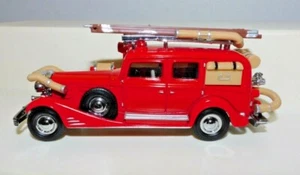 MATCHBOX 1993 MODELS OF YESTERYEAR YFE03 1933 CADILLAC FIRE WAGON - Picture 1 of 6