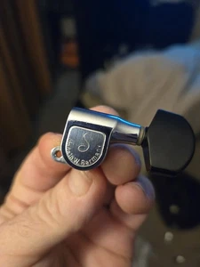 Schaller Tuner Stimmschlüssel 3x3 /ORIGINAL SCHWARZE KNÖPFE unbenutzt/selten Ende 70er - Bild 1 von 11