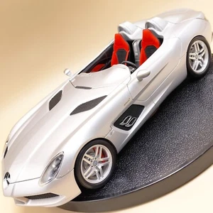 Minichamps 1/18 Mercedes-Benz SLR Silver Stirling Moss B66963956 diecast dealer - Picture 1 of 23