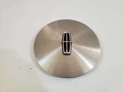 1988-1997 Lincoln CONTINENTAL Wheel Center Cap METAL E80C-1A096-AA #BX26 - Image 1 of 4