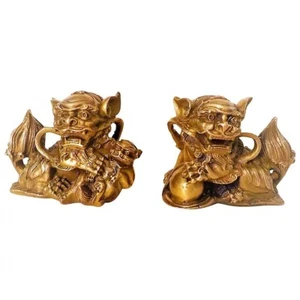 Vintage Chinese Pair Of Brass Male and Female Shi Shi Foo Dogs Figurines Statues - Picture 1 of 12