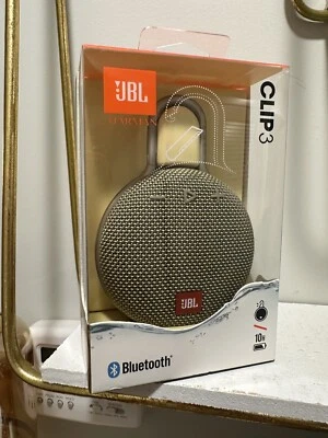 JBL Clip 3 便携式蓝牙扬声器 - 金色/薄色 — 第 1/4 张图片