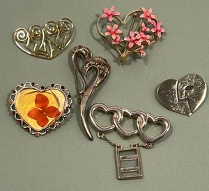 Vintage Herzform Brosche Anstecknadel Set 6 Stück tragbar Liz Claiborne goldfarben Emaille - Bild 1 von 20