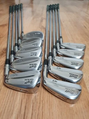 Wilson Staff FG-17 Forged Iron Set 2-SW Dynamic Stiff Flex - Image 1 of 4