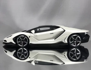 GT Spirit / Kyosho Lamborghini Centenario LP770-4 resina blanca perla modelo 1:18 - Imagen 1 de 12