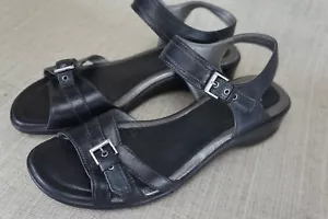 Ecco women's sandals Buckle Strap Leather Black Silver EUR sz 40 US sz 9 9.5 - Bild 1 von 12