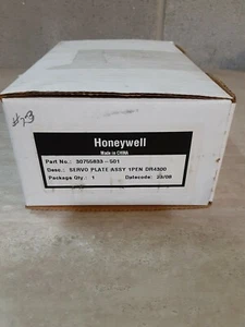 HONEYWELL 30755833-501 SERVO PLATE ASSEMBLY 1 PEN for DR4300 RECORDER - Picture 1 of 2