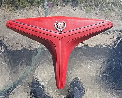 Almohadilla de bocina roja GM 1971 1972 1973 Cadillac Fleetwood Foto 1 de 4