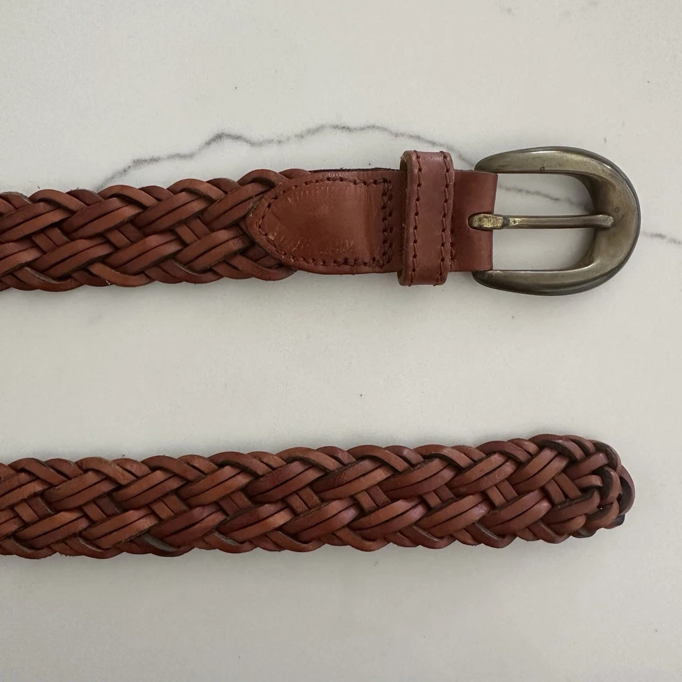 Cinto de couro trançado vintage Anthropologie fivela de latão marrom médio médio - Imagem 1 de 4