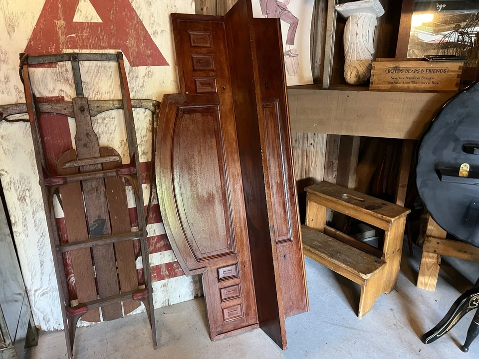 Antique Victorian Era Mahogany Fireplace Mantle Top - Image 1 of 4