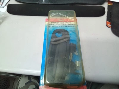 Manija de puerta de pasajero montaje exterior puerta delantera se adapta a 98-02 COROLLA 824443 Foto 1 de 3
