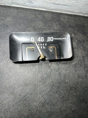 Mopar 1950 Dodge Wayfarer Coronet Meadowbrook Oil Pressure Gauge - Image 1 of 4