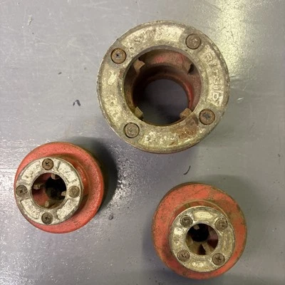 4x, PIPE THREADERS 3x RIDGID [12-R 3/8”, 00R 3/4", 00R 1/2"] 1x TOLEDO 12-1/8 - Image 1 of 4