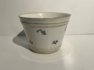 Meissen Übertopf Blumentopf geblümt 1. Wahl - Picture 1 of 7