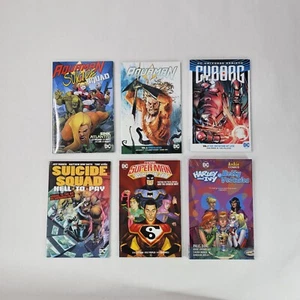 Conjunto de 6 novelas gráficas de DC Comics escuadrón suicida cyborg Superman Aquaman comercio - Imagen 1 de 14