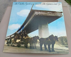 TOM JOHNSTON THE DOOBIE BROTHERS SIGNED 1973 THE CAPTIAN AND ME VINYL ALBUM COA - Picture 1 of 2