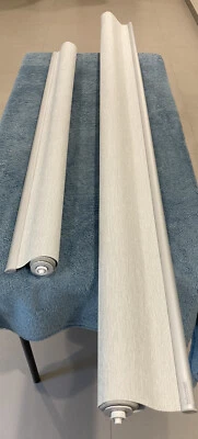 2x Helioscreen Blockout Roller Blinds Barely Used Excllnt Cond. See description￼ - image 1 of 4