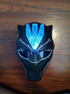 Marvel Avengers Black Panther Vibranium Power FX Light Up Kinder Maske - Bild 1 von 7