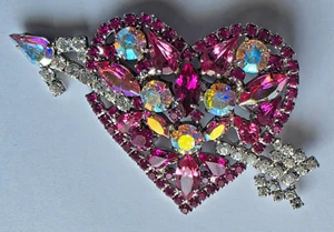 Broche Butler & Wilson Grande Rosa Corazón Lazo Estampado En Caja - Imagen 1 de 9
