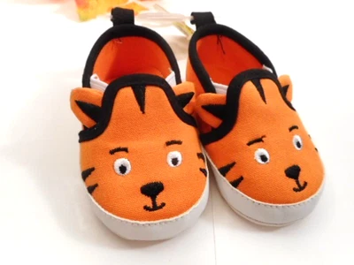 Zapatos First Steps Niños Lindos Naranja León Zapatillas Escalones Talla 6-9 meses Foto 1 de 4