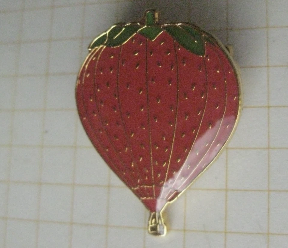 ERDBEERE SPECIAL SHAPE / BALLOON / BALLON ........... Spange/Kein Pin (Bo2) - Bild 1 von 1