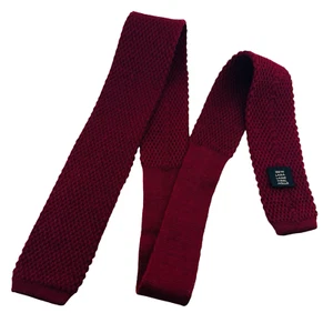 VTG Italian 100% Wool Knit Crochet Neck Tie Square End Wine Maroon Skinny Sock - Picture 1 of 5
