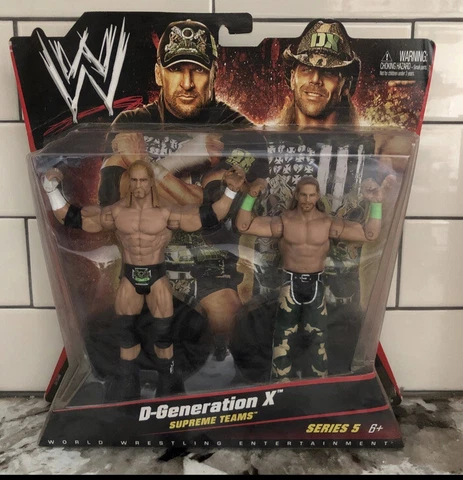 WWE Supreme Teams 5 D-Generation X Shawn Michaels Triple H 2 pk battle pack DX Cover
