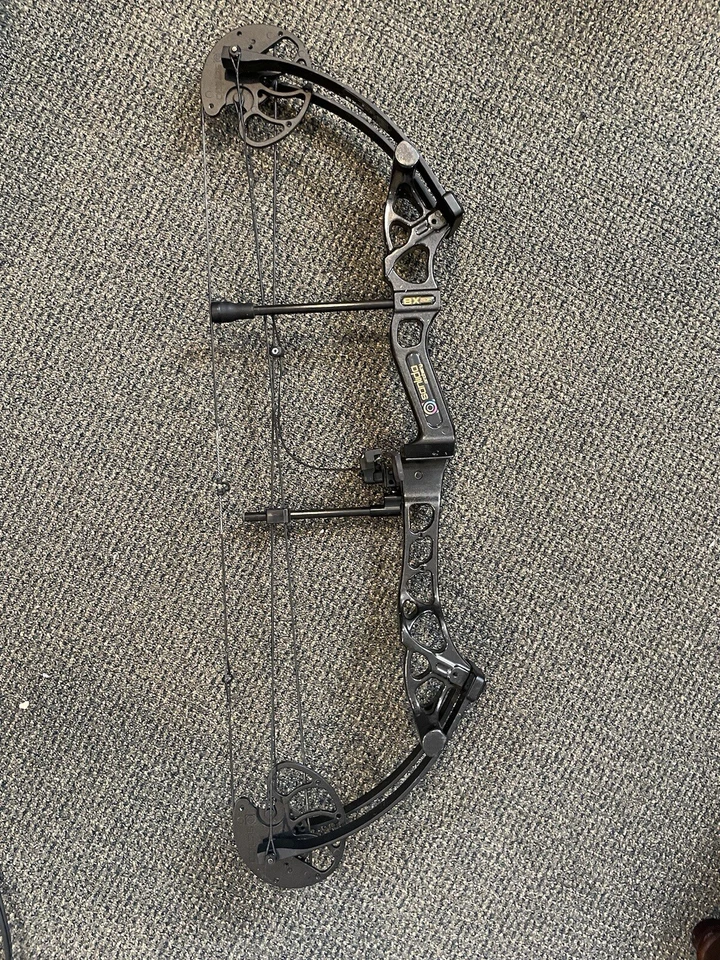 Sanlida Hero X8 youth bow - Image 1 of 4