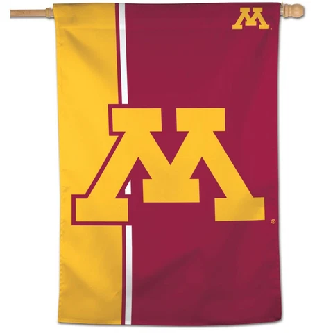 MINNESOTA GOLDEN GOPHERS "M" 28"X40" BANNER FLAG BRAND NEW WINCRAFT Cover