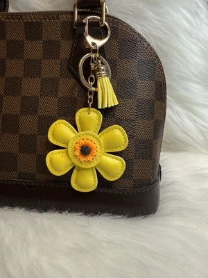 Flor Llavero Bolso Dije Llavero Imitación Cuero Hecho a Mano Accesorios Nuevo Regalo Foto 1 de 2