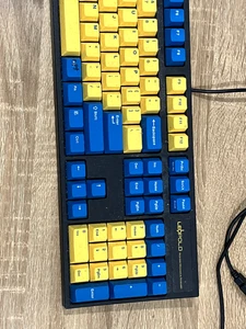 Leopold FC900R PD Mechanical Keyboard - Cherry MX Blue - Yellow / Blue Caps - Afbeelding 1 van 4