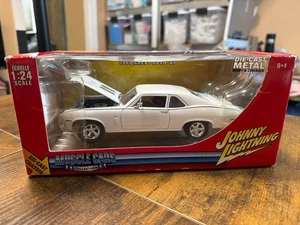Johnny Lightning 1969 Chevy Nova SS396 White Die Cast Model Car New In Box. - Picture 1 of 5