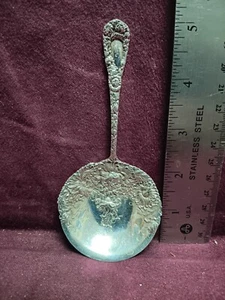 Sterling Vintage Durgin CHRYSANTHEMUM BON BON SPOON 5 1/8" 45g Monogram H - Picture 1 of 5
