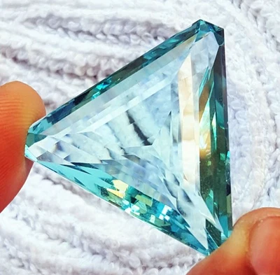 Loose Gemstone Certified 61.20 Ct Aquamarine Trillon Shape - Image 1 of 4