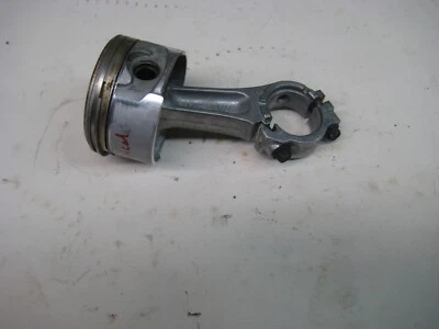 John Deere 21" Push Lawn Mower JS63 Engine Piston & Rod - Image 1 of 4