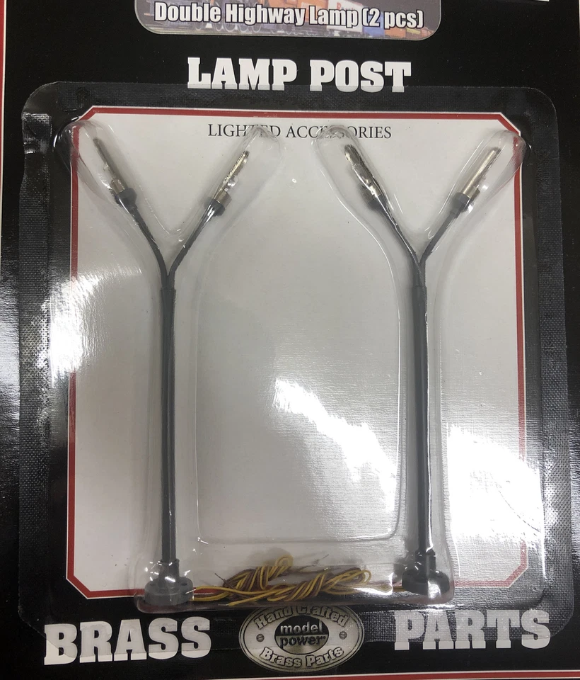 Model Power #496 Double Highway Lamp (2pcs) HO • - Image 1 of 1