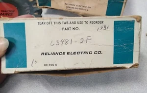 LOT OF 8 RELIANCE ELECTRIC 63481-2F RESISTORS WITH CLIPS - Picture 1 of 4
