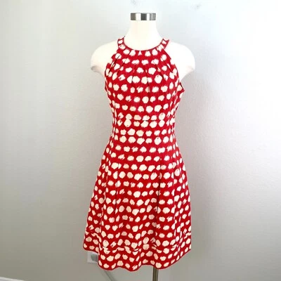 Vestido halter rojo a lunares Eliza J para mujer 6 sin mangas ajuste y bolsillos acampanados Foto 1 de 4